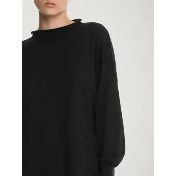NWT Wolford Cashmere Loose Top Long Sleeves XS Black